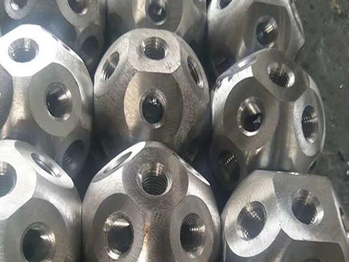 酒泉螺栓球网架杆件制作